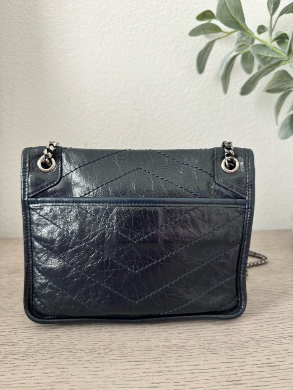 Saint Laurent Nikki Navy Quilted Leather Chain Crossbody Bag - Picture 3 of 10